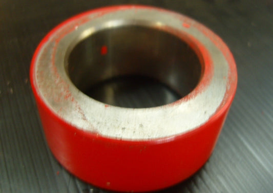 14. Tuleja osi zamka Z-562 001.000.008